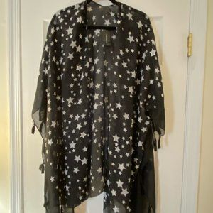 NWT Stars Kimono with Tassles